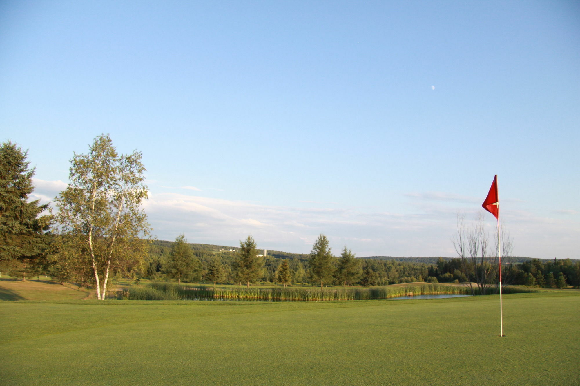 La Cache Du Golf Hotel Beauceville Bagian luar foto